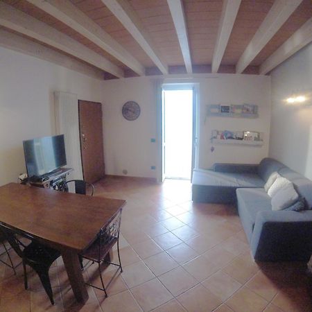 White Garden - Apartment With Access To The Lake Lierna Exteriér fotografie