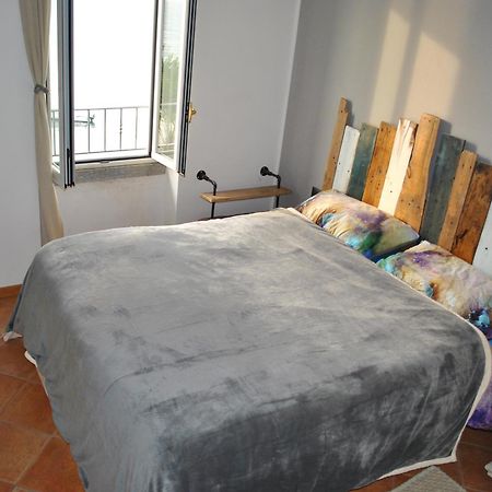 White Garden - Apartment With Access To The Lake Lierna Exteriér fotografie