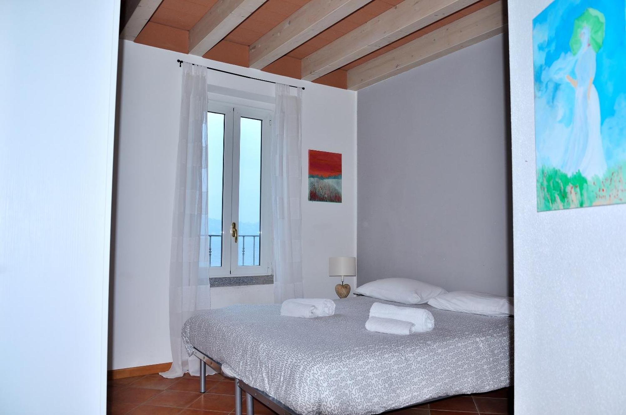 White Garden - Apartment With Access To The Lake Lierna Exteriér fotografie