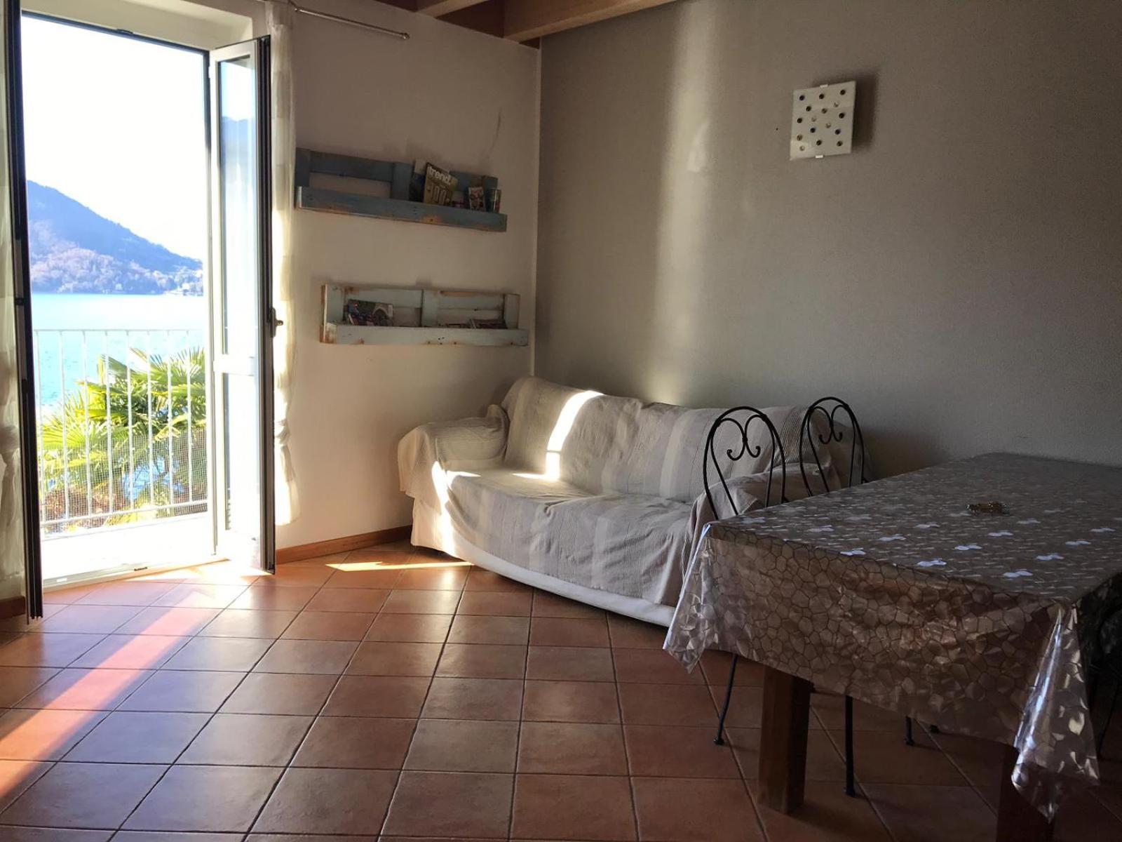 White Garden - Apartment With Access To The Lake Lierna Exteriér fotografie